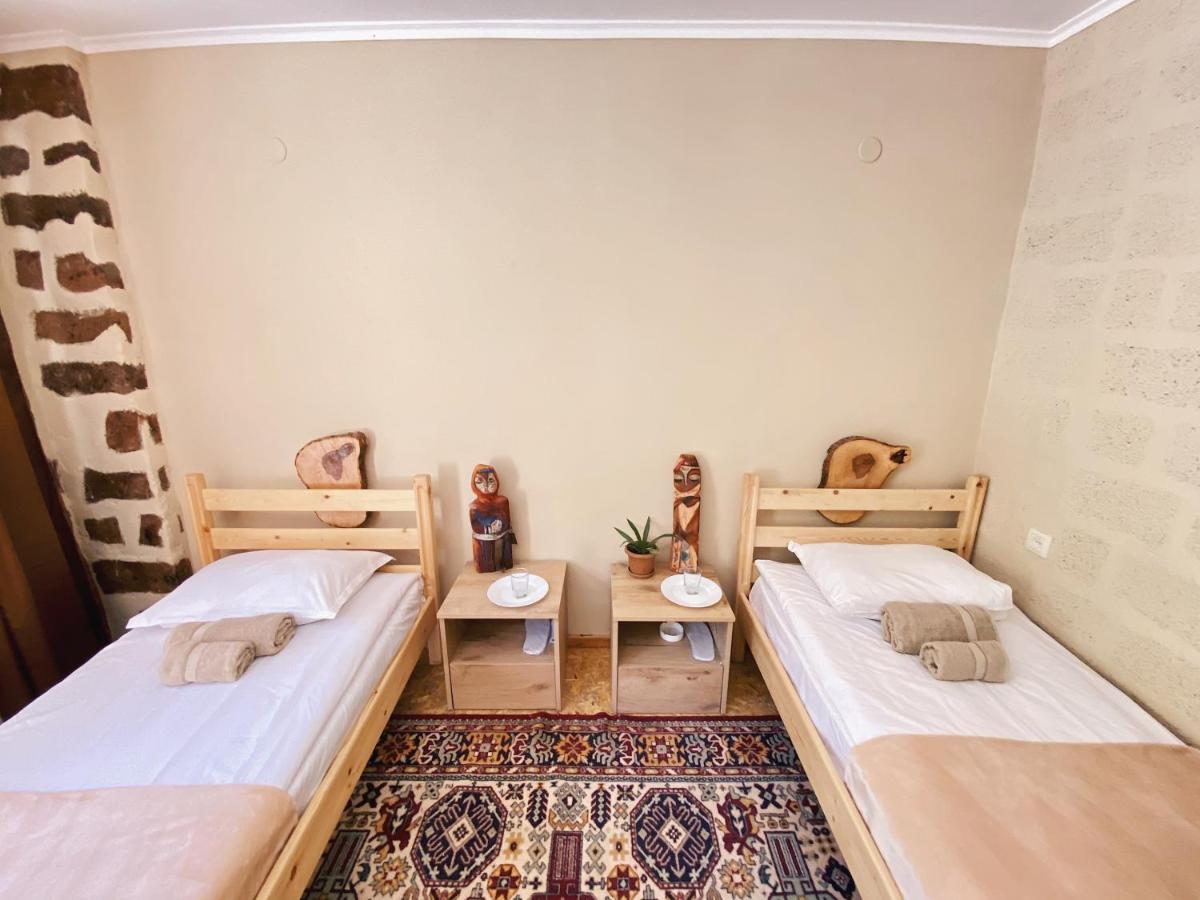 Hovek Guest House Dilijan Luaran gambar