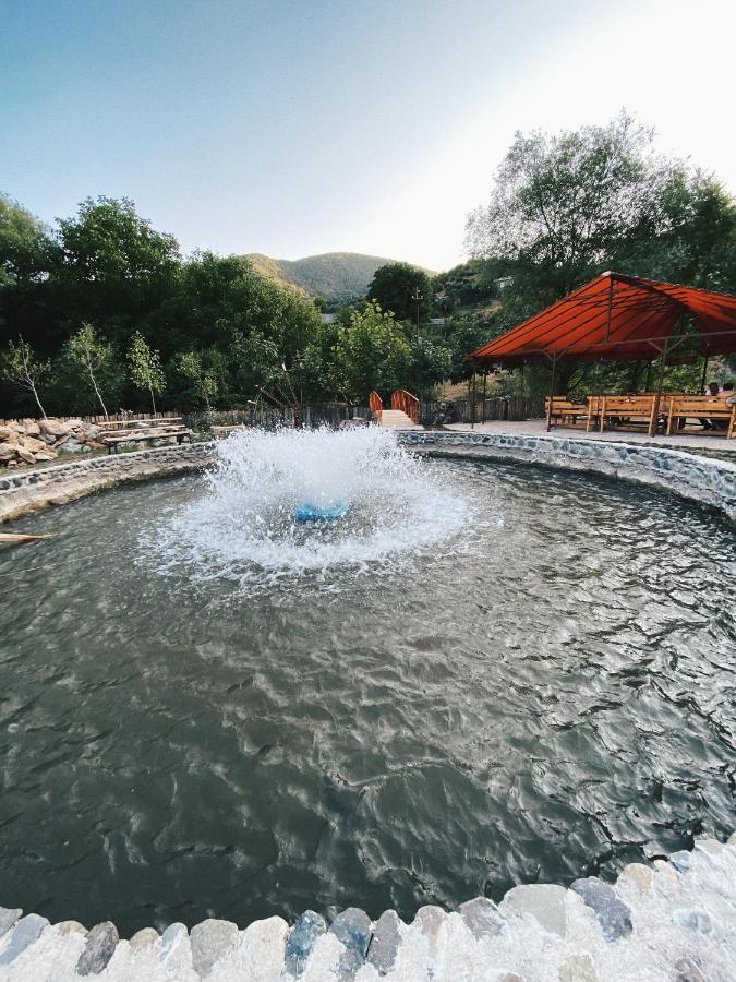 Hovek Guest House Dilijan Luaran gambar