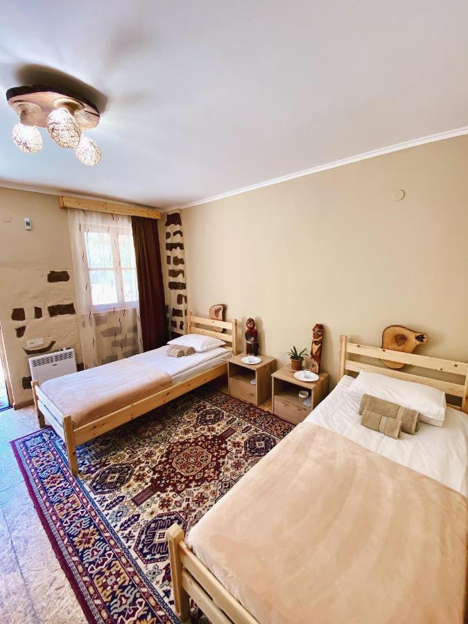 Hovek Guest House Dilijan Luaran gambar