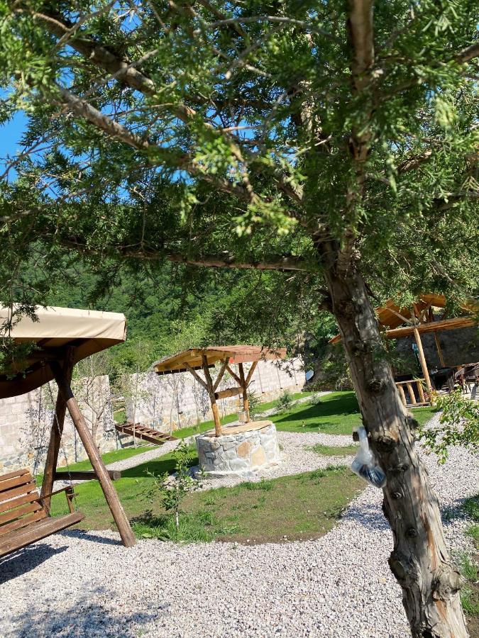 Hovek Guest House Dilijan Luaran gambar