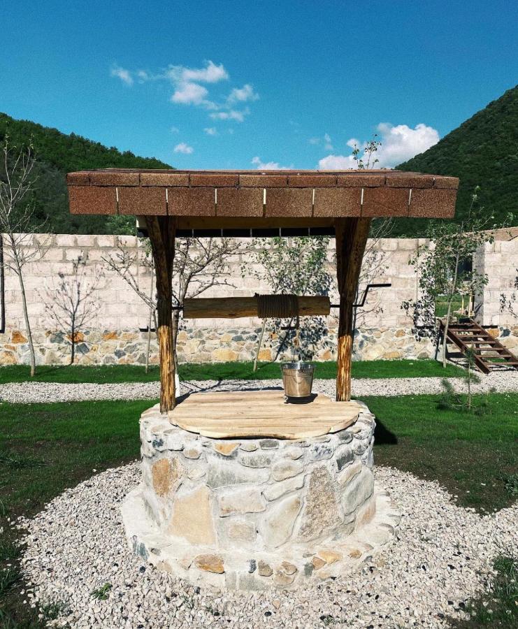 Hovek Guest House Dilijan Luaran gambar