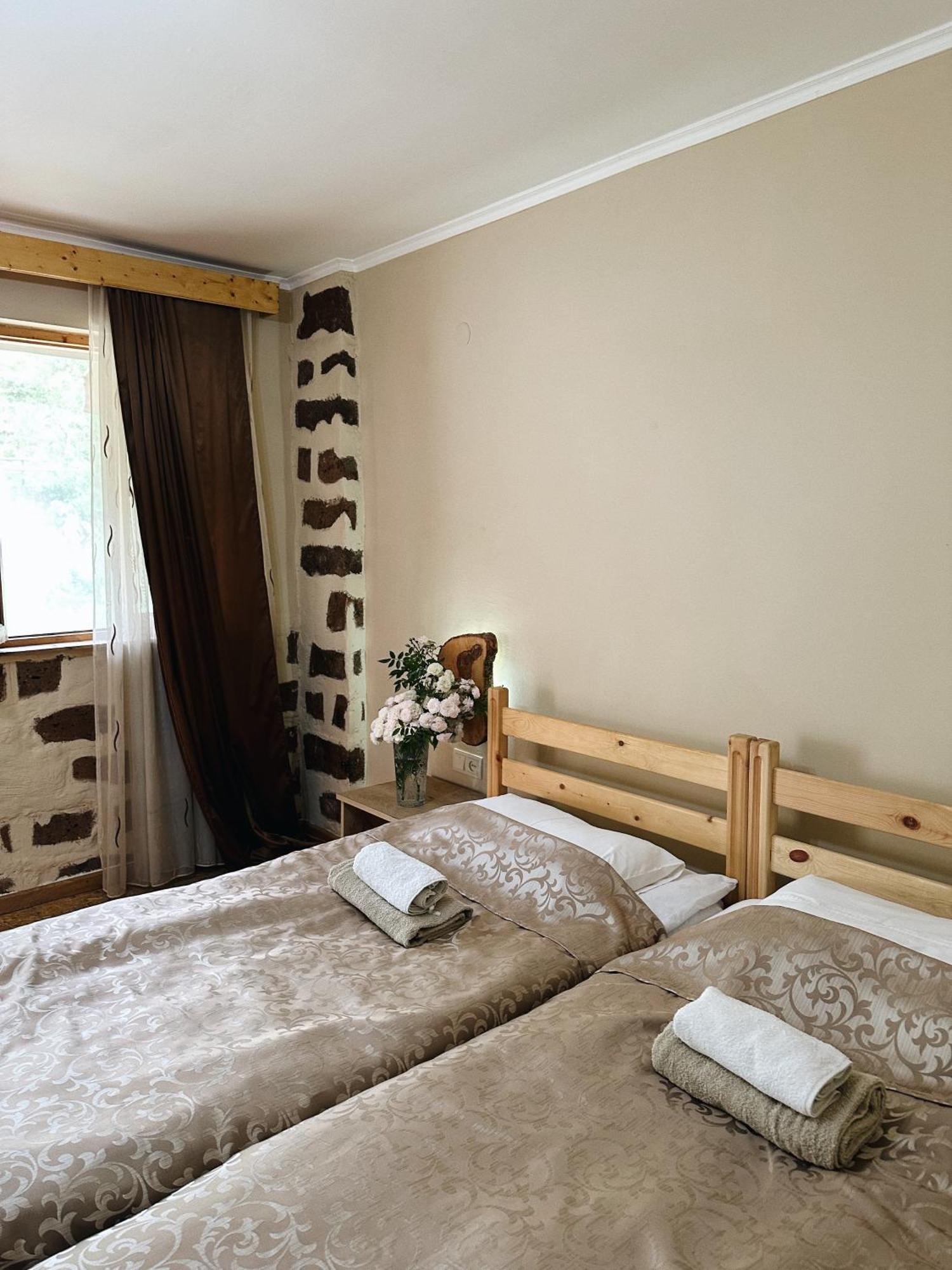 Hovek Guest House Dilijan Luaran gambar