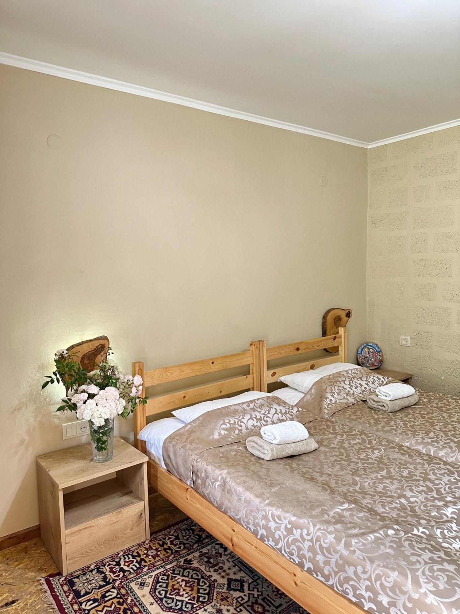 Hovek Guest House Dilijan Luaran gambar