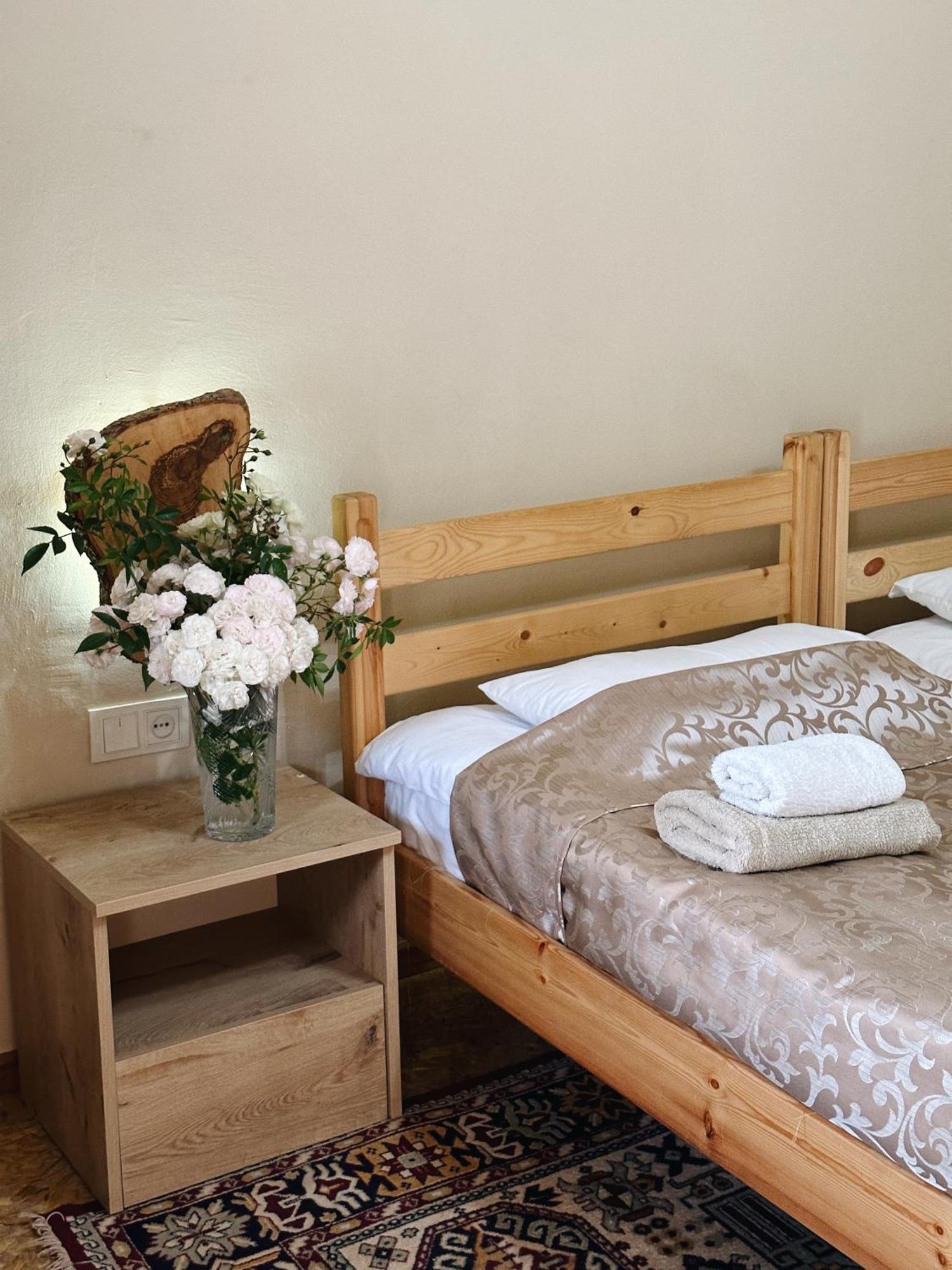 Hovek Guest House Dilijan Luaran gambar